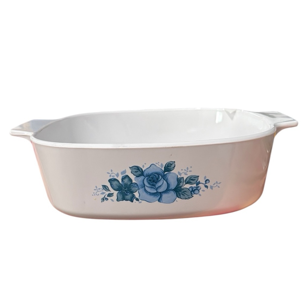 Vintage Blue Velvet Blue Rose. 2 Liter Corning Ware Corningware Casserole Dish